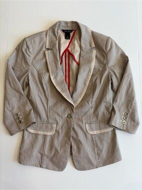 White House Black Market Beige & Gray Pinstripe Blazer with Contrast Trim 4